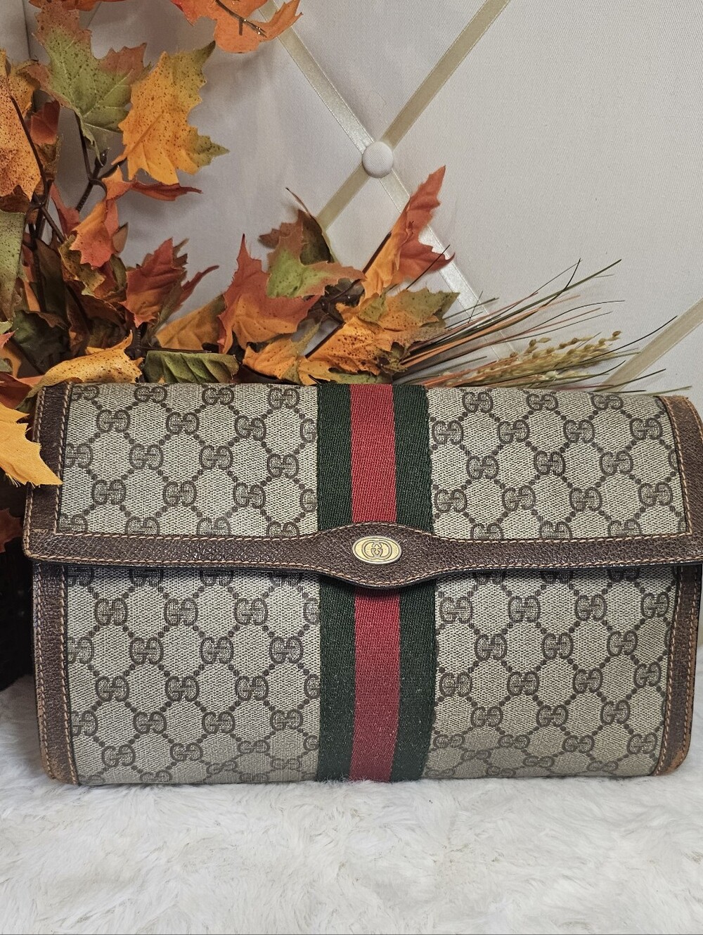 Gucci GG Supreme Sherry Line clutch bag